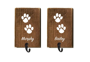 Dog leash holder, Personalized, Hook, Dog walker, Paw prints, Unique gift idea, Mother's day gift, Wooden