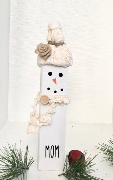 Personalized wood Snowman family