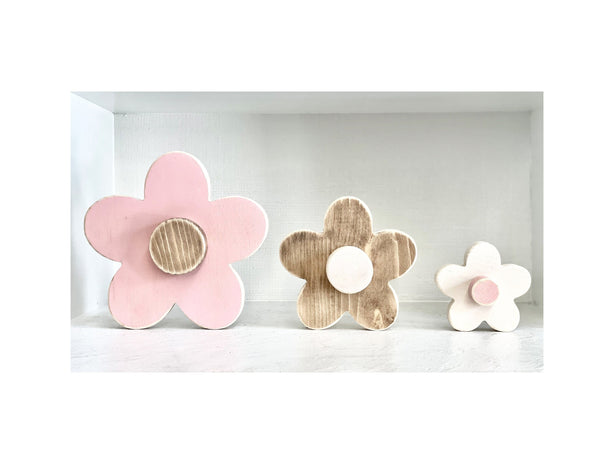 Wooden flowers for nursery, Wood daisies, Baby girl shower gift, Spring decor, Modern style home and kids room, Pink wall and shelf flower