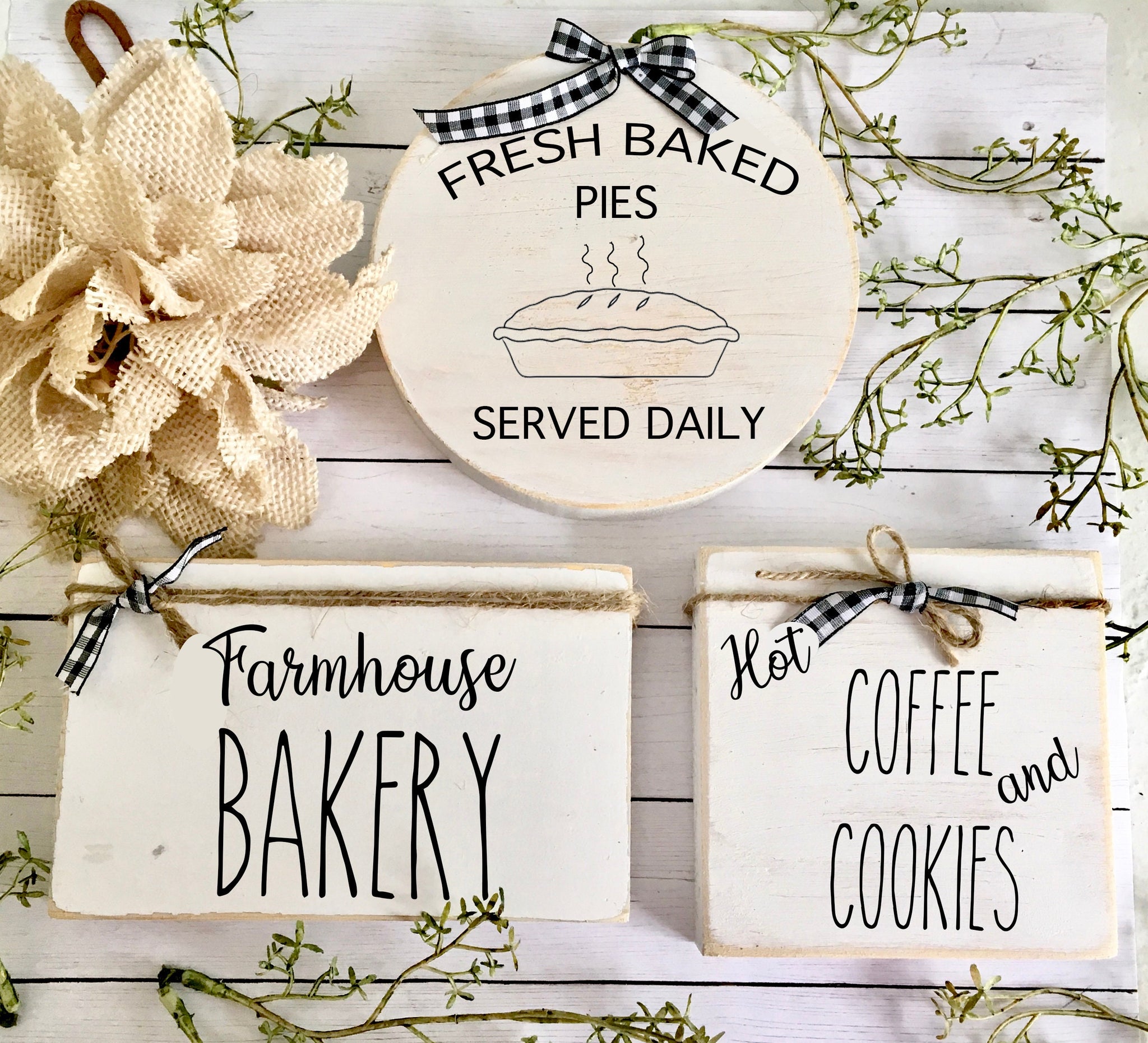 Farmhouse sign bundle- Set of 3- Fresh baked pies sign- Farmhouse kitchen- Country kitchen- Bakery- Tiered tray sign- Coffee bar- Cookies