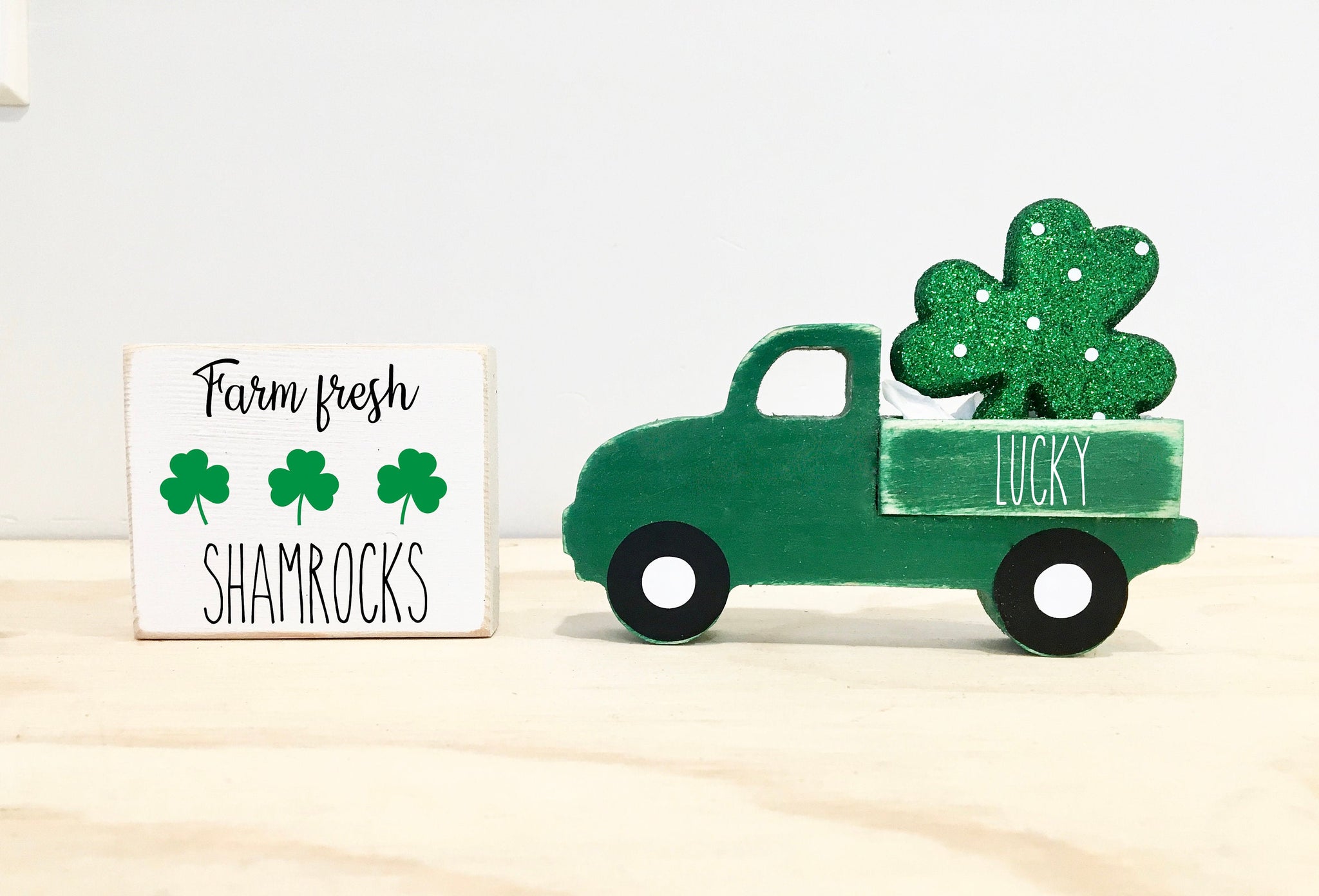 Shamrock truck, tiered tray decor, truck and sign set, St. Patrick's day decor, Wooden truck, Farmhouse, Tiered tray, Old truck, lucky truck