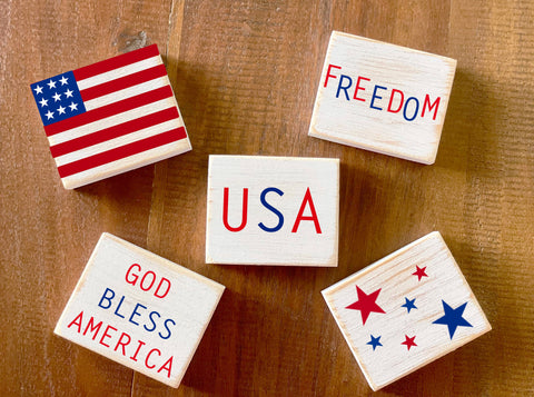 4th of July signs, Set of 5 wooden sign, Sign bundle, Rustic summer signs, Tiered tray decor, Wooden flag, USA, God bless America