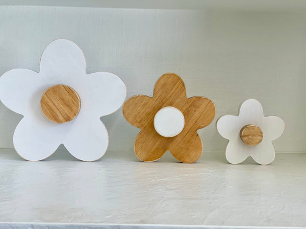 Wooden flowers, Daisies,  Summer tiered tray, shelf sitters, minimalist mantle decoration, Porch decor, Girl nursery