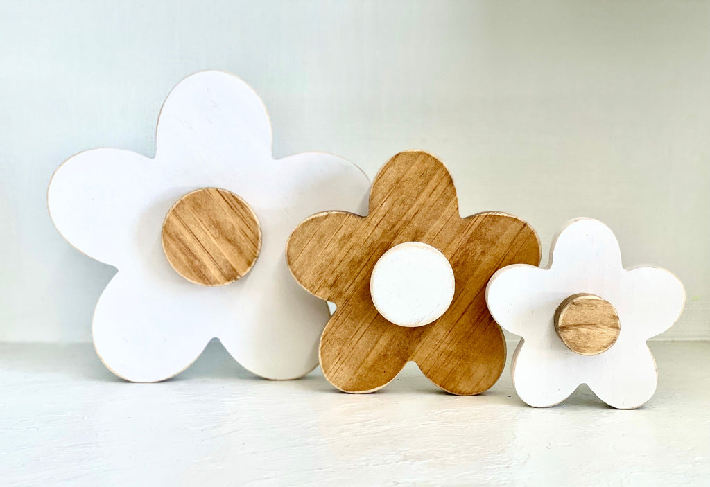 Wooden flowers, Daisies, Summer tiered tray, shelf sitters, minimalist –  The Wooden Owl