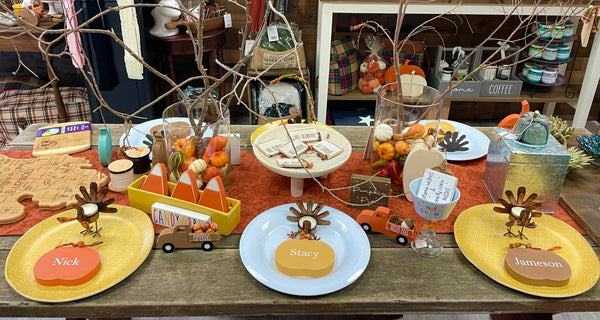 Personalized Thanksgiving place cards, Wooden pumpkins, Thanksgiving table, Seating chart, Personalized pumpkins