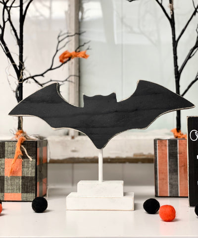 Halloween bat, Table centerpiece or Halloween party, Tiered tray decor