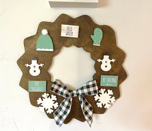 Wooden wreath for all seasons and holidays