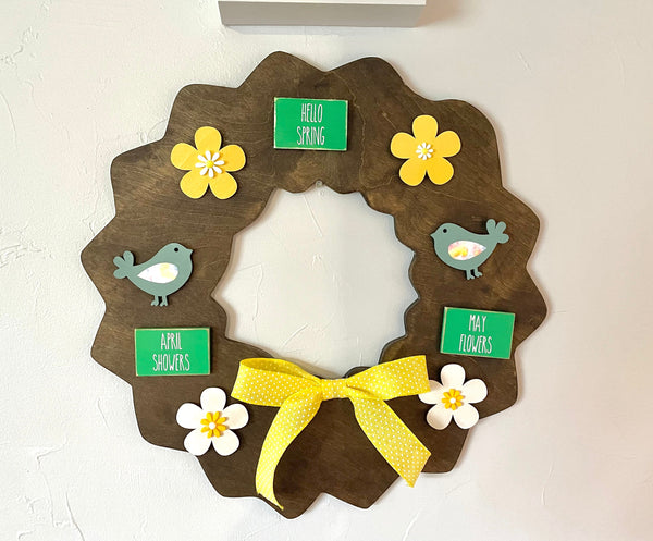 Seasonal wreath, Holiday door hanger