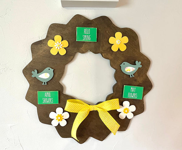 Wooden wreath for all seasons and holidays