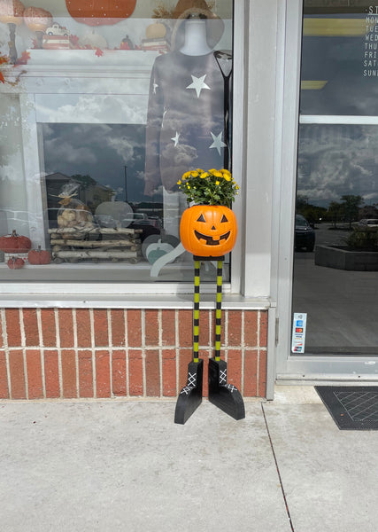 Halloween planter and candy bowl for porch, Pumpkin bucket for trick or treaters
